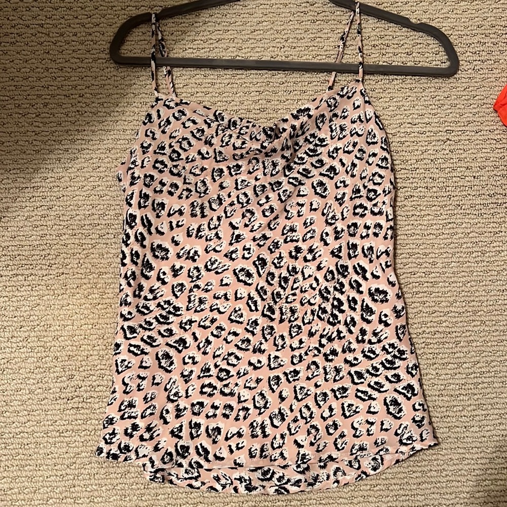 ASTR the label pink cheetah top (size-small)